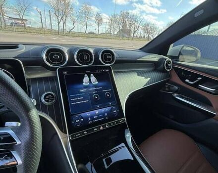 Белый Мерседес ГЛЦ-Класс, объемом двигателя 2 л и пробегом 14 тыс. км за 82000 $, фото 47 на Automoto.ua