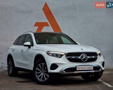 Мерседес ГЛЦ-Класс 2024 в Одессе на Automoto.ua Белый Мерседес ГЛЦ-Класс, объемом двигателя 2 л и пробегом 16 тыс. км за 64990 $, фото 15 на Automoto.ua