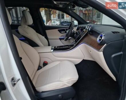 Мерседес ГЛЦ-Класс 2024 в Одессе на Automoto.ua Белый Мерседес ГЛЦ-Класс, объемом двигателя 2 л и пробегом 16 тыс. км за 64990 $, фото 55 на Automoto.ua