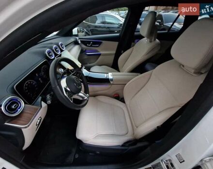 Мерседес ГЛЦ-Класс 2024 в Одессе на Automoto.ua Белый Мерседес ГЛЦ-Класс, объемом двигателя 2 л и пробегом 16 тыс. км за 64990 $, фото 47 на Automoto.ua