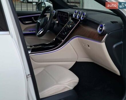 Мерседес ГЛЦ-Класс 2024 в Одессе на Automoto.ua Белый Мерседес ГЛЦ-Класс, объемом двигателя 2 л и пробегом 16 тыс. км за 64990 $, фото 57 на Automoto.ua