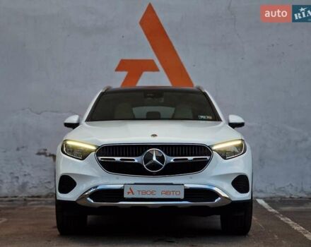 Мерседес ГЛЦ-Класс 2024 в Одессе на Automoto.ua Белый Мерседес ГЛЦ-Класс, объемом двигателя 2 л и пробегом 16 тыс. км за 64990 $, фото 4 на Automoto.ua