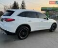 Белый Мерседес ГЛЦ-Класс, объемом двигателя 2 л и пробегом 6 тыс. км за 58900 $, фото 2 на Automoto.ua