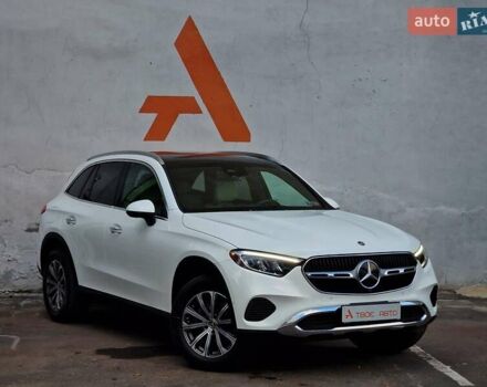 Мерседес ГЛЦ-Класс 2024 в Одессе на Automoto.ua Белый Мерседес ГЛЦ-Класс, объемом двигателя 2 л и пробегом 16 тыс. км за 64990 $, фото 13 на Automoto.ua