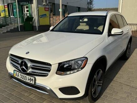 Білий Мерседес ГЛЦ-Клас, об'ємом двигуна 1.99 л та пробігом 95 тис. км за 25900 $, фото 1 на Automoto.ua