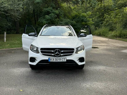 Мерседес ГЛЦ-Класс 2016 в Броварах на Automoto.ua Белый Мерседес ГЛЦ-Класс, объемом двигателя 1.99 л и пробегом 255 тыс. км за 21900 $, фото 1 на Automoto.ua