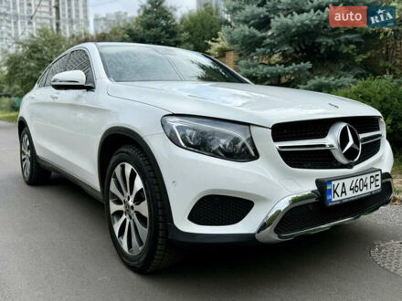 Мерседес ГЛЦ-Класс 2017 в Киеве на Automoto.ua Белый Мерседес ГЛЦ-Класс, объемом двигателя 2.14 л и пробегом 91 тыс. км за 38999 $, фото 1 на Automoto.ua