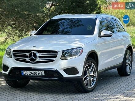 Мерседес ГЛЦ-Клас 2018 у Дрогобичі на Automoto.ua Білий Мерседес ГЛЦ-Клас, об'ємом двигуна 1.99 л та пробігом 181 тис. км за 27999 $, фото 1 на Automoto.ua