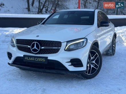 Белый Мерседес ГЛЦ-Класс, объемом двигателя 3 л и пробегом 124 тыс. км за 39800 $, фото 1 на Automoto.ua