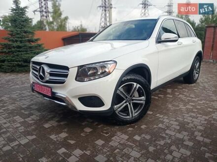 Мерседес ГЛЦ-Класс 2018 в Львове на Automoto.ua Белый Мерседес ГЛЦ-Класс, объемом двигателя 1.99 л и пробегом 101 тыс. км за 28500 $, фото 1 на Automoto.ua