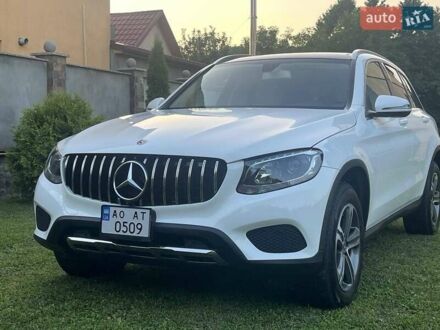 Мерседес ГЛЦ-Класс 2019 в Ужгороде на Automoto.ua Белый Мерседес ГЛЦ-Класс, объемом двигателя 1.99 л и пробегом 98 тыс. км за 32000 $, фото 1 на Automoto.ua