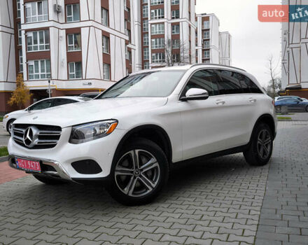 Белый Мерседес ГЛЦ-Класс, объемом двигателя 2 л и пробегом 135 тыс. км за 21600 $, фото 1 на Automoto.ua