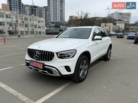 Білий Мерседес ГЛЦ-Клас, об'ємом двигуна 2 л та пробігом 54 тис. км за 31000 $, фото 1 на Automoto.ua