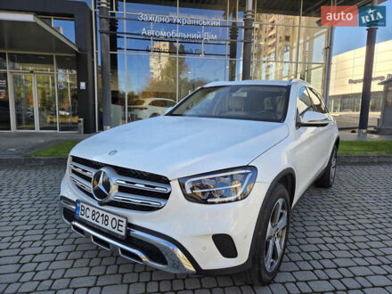 Мерседес ГЛЦ-Класс 2020 в Львове на Automoto.ua Белый Мерседес ГЛЦ-Класс, объемом двигателя 1.99 л и пробегом 65 тыс. км за 37900 $, фото 1 на Automoto.ua