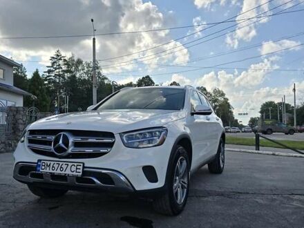 Мерседес ГЛЦ-Клас 2021 у Києві на Automoto.ua Білий Мерседес ГЛЦ-Клас, об'ємом двигуна 1.99 л та пробігом 59 тис. км за 38900 $, фото 1 на Automoto.ua