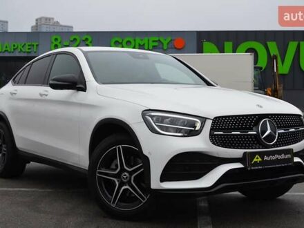 Мерседес ГЛЦ-Клас 2022 у Києві на Automoto.ua Білий Мерседес ГЛЦ-Клас, об'ємом двигуна 1.95 л та пробігом 26 тис. км за 62999 $, фото 1 на Automoto.ua
