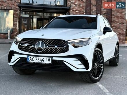 Білий Мерседес ГЛЦ-Клас, об'ємом двигуна 1.99 л та пробігом 42 тис. км за 67500 $, фото 1 на Automoto.ua