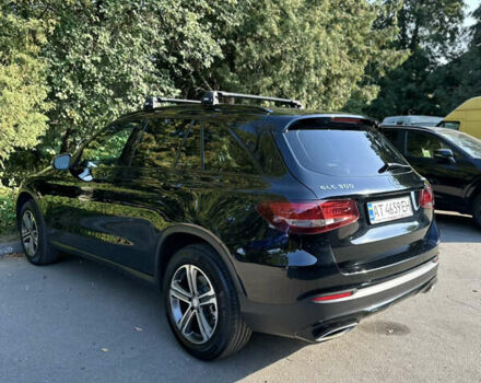 Черный Мерседес ГЛЦ-Класс, объемом двигателя 1.99 л и пробегом 104 тыс. км за 32500 $, фото 5 на Automoto.ua