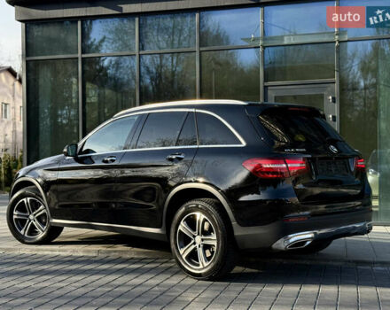 Мерседес ГЛЦ-Клас 2016 у Львові на Automoto.ua Чорний Мерседес ГЛЦ-Клас, об'ємом двигуна 1.99 л та пробігом 170 тис. км за 20499 $, фото 20 на Automoto.ua
