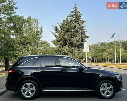 Чорний Мерседес ГЛЦ-Клас, об'ємом двигуна 1.99 л та пробігом 165 тис. км за 26000 $, фото 6 на Automoto.ua