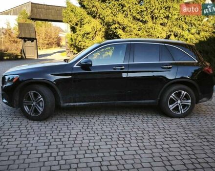 Черный Мерседес ГЛЦ-Класс, объемом двигателя 1.99 л и пробегом 112 тыс. км за 18900 $, фото 3 на Automoto.ua