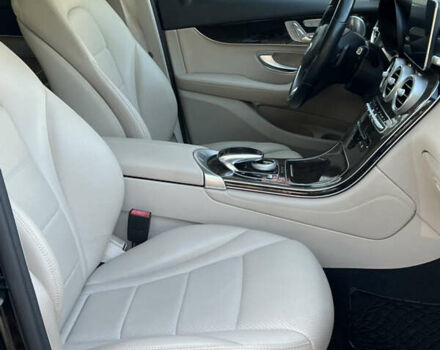 Черный Мерседес ГЛЦ-Класс, объемом двигателя 2 л и пробегом 117 тыс. км за 23800 $, фото 25 на Automoto.ua