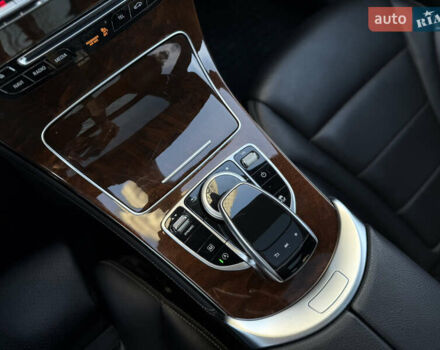 Мерседес ГЛЦ-Клас 2016 у Львові на Automoto.ua Чорний Мерседес ГЛЦ-Клас, об'ємом двигуна 1.99 л та пробігом 170 тис. км за 20499 $, фото 38 на Automoto.ua