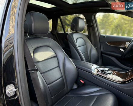 Мерседес ГЛЦ-Клас 2016 у Львові на Automoto.ua Чорний Мерседес ГЛЦ-Клас, об'ємом двигуна 1.99 л та пробігом 170 тис. км за 20499 $, фото 60 на Automoto.ua