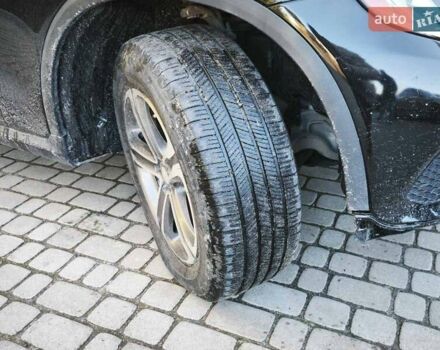 Черный Мерседес ГЛЦ-Класс, объемом двигателя 1.99 л и пробегом 112 тыс. км за 18900 $, фото 24 на Automoto.ua