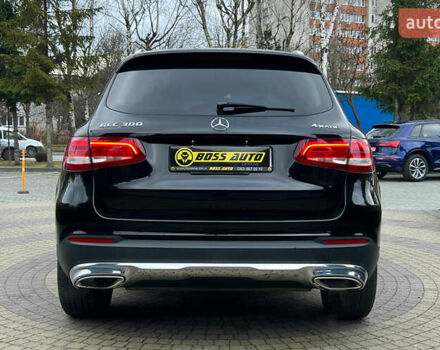 Чорний Мерседес ГЛЦ-Клас, об'ємом двигуна 1.99 л та пробігом 214 тис. км за 21200 $, фото 5 на Automoto.ua