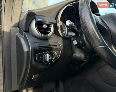 Мерседес ГЛЦ-Клас 2016 у Львові на Automoto.ua Чорний Мерседес ГЛЦ-Клас, об'ємом двигуна 1.99 л та пробігом 170 тис. км за 20499 $, фото 31 на Automoto.ua