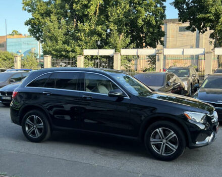 Черный Мерседес ГЛЦ-Класс, объемом двигателя 2 л и пробегом 117 тыс. км за 23800 $, фото 3 на Automoto.ua