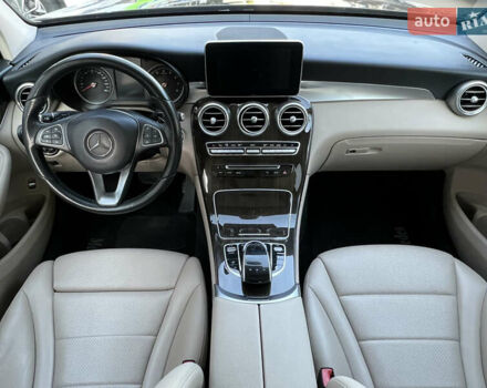 Черный Мерседес ГЛЦ-Класс, объемом двигателя 2 л и пробегом 117 тыс. км за 23800 $, фото 30 на Automoto.ua