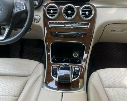 Черный Мерседес ГЛЦ-Класс, объемом двигателя 1.99 л и пробегом 104 тыс. км за 32500 $, фото 12 на Automoto.ua