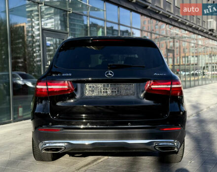 Мерседес ГЛЦ-Клас 2016 у Львові на Automoto.ua Чорний Мерседес ГЛЦ-Клас, об'ємом двигуна 1.99 л та пробігом 170 тис. км за 20499 $, фото 18 на Automoto.ua