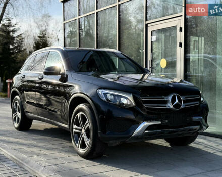 Мерседес ГЛЦ-Клас 2016 у Львові на Automoto.ua Чорний Мерседес ГЛЦ-Клас, об'ємом двигуна 1.99 л та пробігом 170 тис. км за 20499 $, фото 8 на Automoto.ua