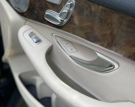 Черный Мерседес ГЛЦ-Класс, объемом двигателя 1.99 л и пробегом 104 тыс. км за 32500 $, фото 9 на Automoto.ua