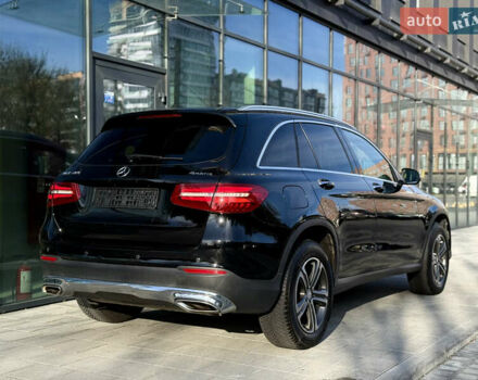 Мерседес ГЛЦ-Клас 2016 у Львові на Automoto.ua Чорний Мерседес ГЛЦ-Клас, об'ємом двигуна 1.99 л та пробігом 170 тис. км за 20499 $, фото 11 на Automoto.ua