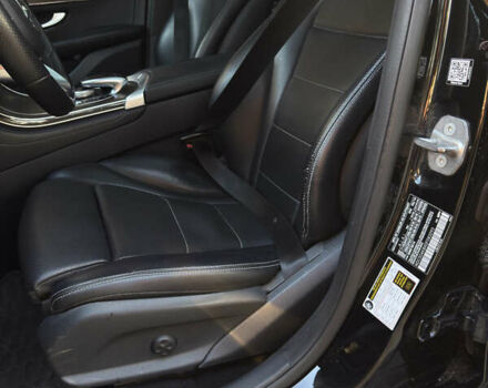 Черный Мерседес ГЛЦ-Класс, объемом двигателя 1.99 л и пробегом 240 тыс. км за 23800 $, фото 11 на Automoto.ua