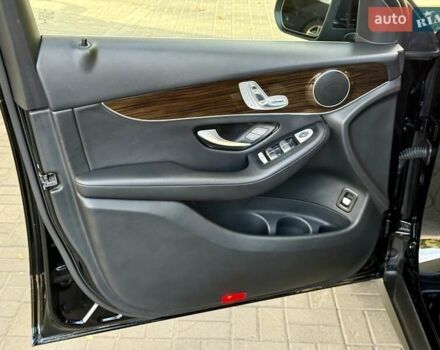 Черный Мерседес ГЛЦ-Класс, объемом двигателя 2 л и пробегом 110 тыс. км за 21700 $, фото 15 на Automoto.ua