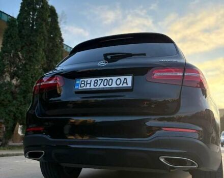 Черный Мерседес ГЛЦ-Класс, объемом двигателя 1.99 л и пробегом 73 тыс. км за 28500 $, фото 3 на Automoto.ua