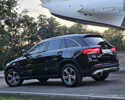 Мерседес ГЛЦ-Класс 2017 в Киеве на Automoto.ua Черный Мерседес ГЛЦ-Класс, объемом двигателя 2 л и пробегом 102 тыс. км за 22500 $, фото 11 на Automoto.ua