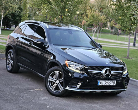 Мерседес ГЛЦ-Класс 2017 в Киеве на Automoto.ua Черный Мерседес ГЛЦ-Класс, объемом двигателя 2 л и пробегом 102 тыс. км за 22500 $, фото 4 на Automoto.ua