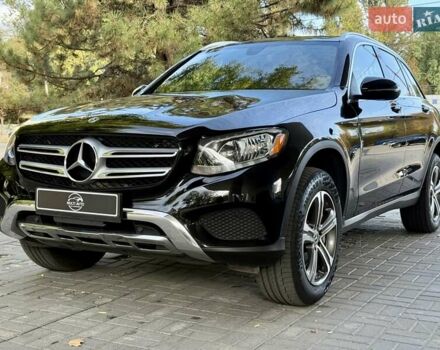 Черный Мерседес ГЛЦ-Класс, объемом двигателя 2 л и пробегом 110 тыс. км за 21700 $, фото 3 на Automoto.ua
