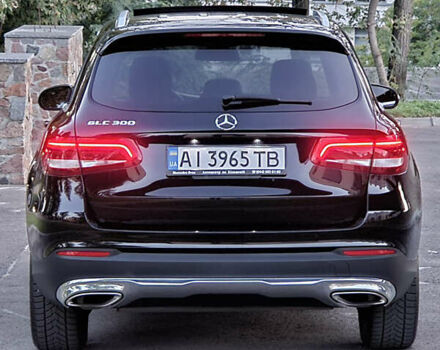 Мерседес ГЛЦ-Класс 2017 в Киеве на Automoto.ua Черный Мерседес ГЛЦ-Класс, объемом двигателя 2 л и пробегом 102 тыс. км за 22500 $, фото 14 на Automoto.ua