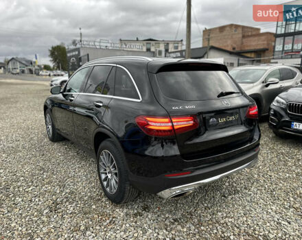 Мерседес ГЛЦ-Класс 2017 в Ивано-Франковске на Automoto.ua Черный Мерседес ГЛЦ-Класс, объемом двигателя 2 л и пробегом 129 тыс. км за 25500 $, фото 9 на Automoto.ua