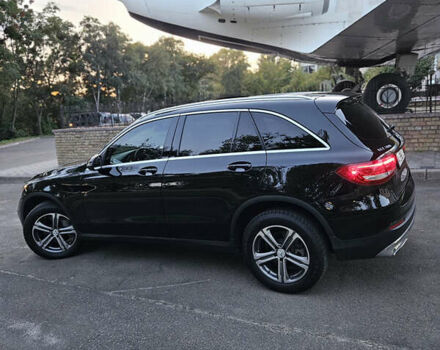 Мерседес ГЛЦ-Класс 2017 в Киеве на Automoto.ua Черный Мерседес ГЛЦ-Класс, объемом двигателя 2 л и пробегом 102 тыс. км за 22500 $, фото 10 на Automoto.ua