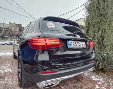 Чорний Мерседес ГЛЦ-Клас, об'ємом двигуна 1.99 л та пробігом 94 тис. км за 29999 $, фото 2 на Automoto.ua