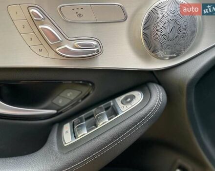 Мерседес ГЛЦ-Клас 2018 у Києві на Automoto.ua Чорний Мерседес ГЛЦ-Клас, об'ємом двигуна 2 л та пробігом 82 тис. км за 45990 $, фото 30 на Automoto.ua