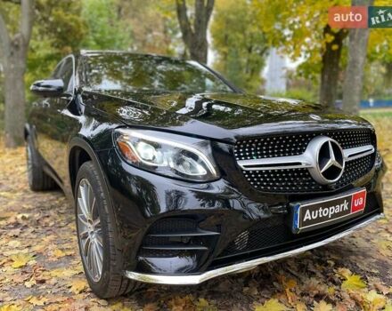 Мерседес ГЛЦ-Клас 2018 у Києві на Automoto.ua Чорний Мерседес ГЛЦ-Клас, об'ємом двигуна 2 л та пробігом 82 тис. км за 45990 $, фото 7 на Automoto.ua